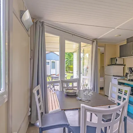Serene Near Lot River Holiday home Castelmoron-sur-Lot